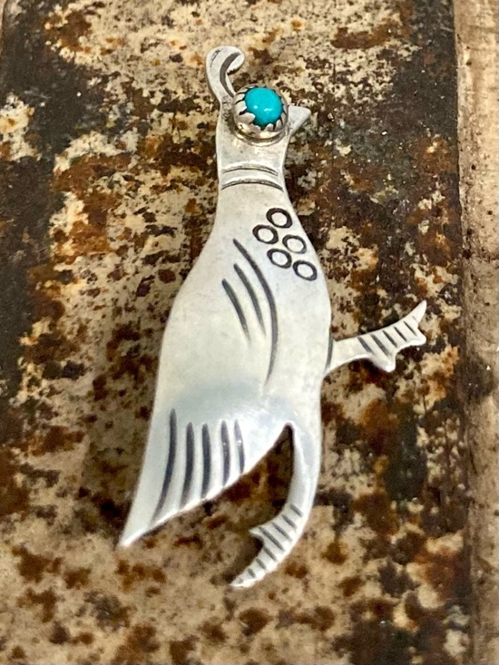 Silver Tone Quail Brooch with Turquoise Colored Detail Southwest Style Pin - Picture 6 of 14